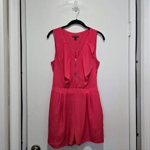 Cute Coral Sleeveless Romper - Size 8